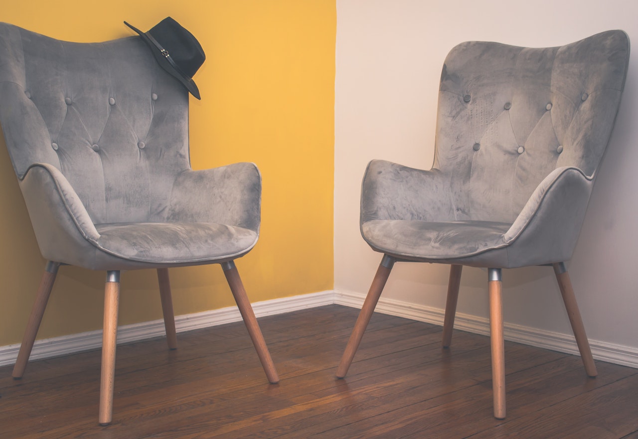 Czy rzeczywiście krzesła muszą być designerskie?